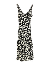 Load image into Gallery viewer, Mathilde Dress