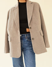 Load image into Gallery viewer, Devon Jacket