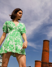 Load image into Gallery viewer, La Castella Dress