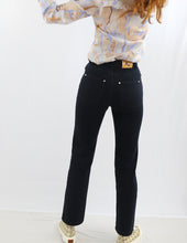 Load image into Gallery viewer, Straight Leg Jeans