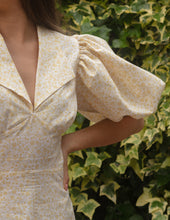 Load image into Gallery viewer, Floral Mini Dress