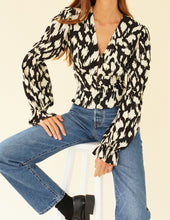 Load image into Gallery viewer, Eda Blouse